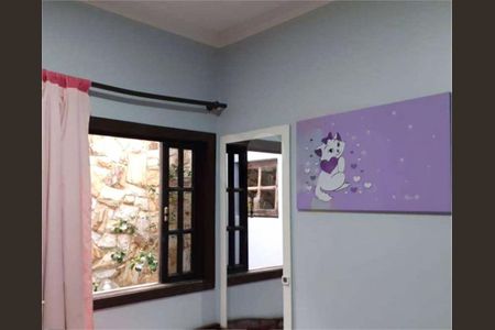 Casa à venda com 210m², 4 quartos e 3 vagas