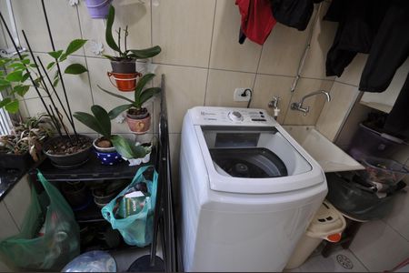 Apartamento à venda com 70m², 2 quartos e 1 vagaÁrea de Serviço