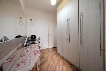 Casa à venda com 100m², 3 quartos e 2 vagasQuarto 2