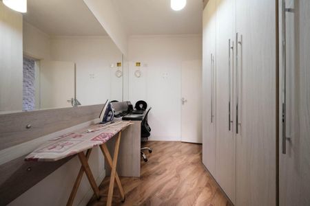 Casa à venda com 100m², 3 quartos e 2 vagasQuarto 2