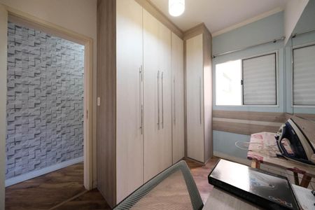 Casa à venda com 100m², 3 quartos e 2 vagasQuarto 2