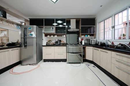 Casa à venda com 100m², 3 quartos e 2 vagasCozinha