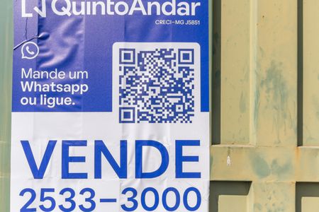 Casa à venda com 348m², 3 quartos e 4 vagas Casa à venda com 348m², 3 quartos e 4 vagasPlaca Instalada