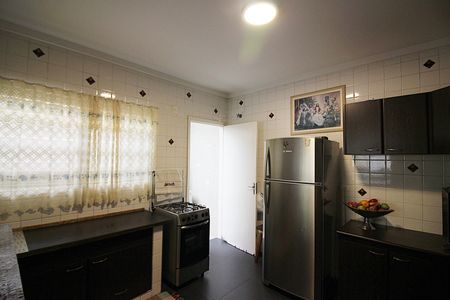 Apartamento para alugar com 90m², 2 quartos e sem vagaCozinha