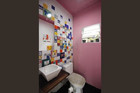 Apartamento para alugar com 90m², 2 quartos e sem vagaLavabo