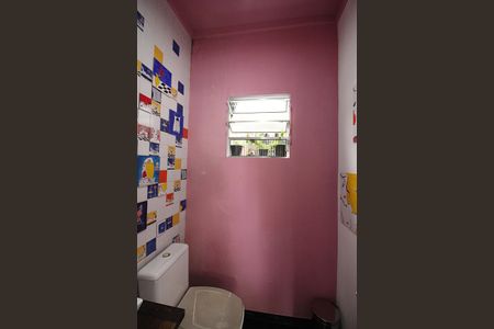 Apartamento para alugar com 90m², 2 quartos e sem vagaLavabo