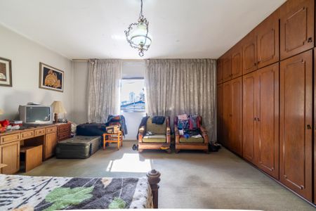 Casa à venda com 492m², 3 quartos e 2 vagas Casa à venda com 492m², 3 quartos e 2 vagasSuíte 1