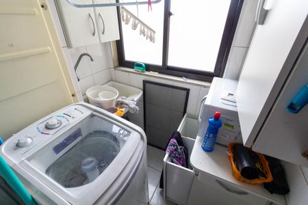 Apartamento à venda com 74m², 3 quartos e 1 vaga Apartamento à venda com 74m², 3 quartos e 1 vagaÁrea de Serviço