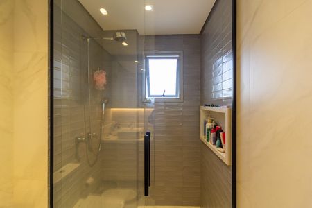 Apartamento à venda com 155m², 3 quartos e 3 vagasBanheiro da Suíte 1