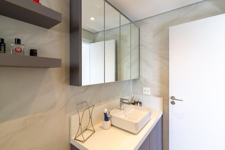 Apartamento à venda com 155m², 3 quartos e 3 vagasBanheiro da Suíte 3