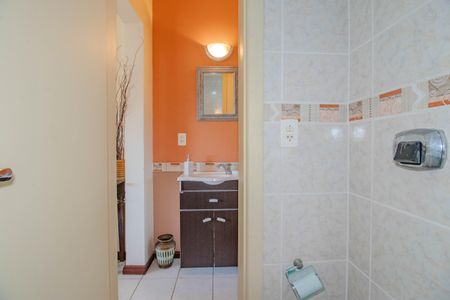 Casa à venda com 173m², 2 quartos e 3 vagasBanheiro Social 