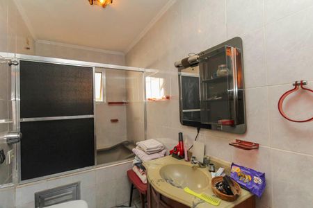 Casa à venda com 240m², 3 quartos e 2 vagas Casa à venda com 240m², 3 quartos e 2 vagasBanheiro da Suite