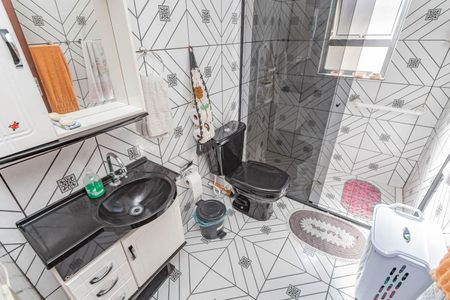 Casa à venda com 150m², 3 quartos e 2 vagasBanheiro 2