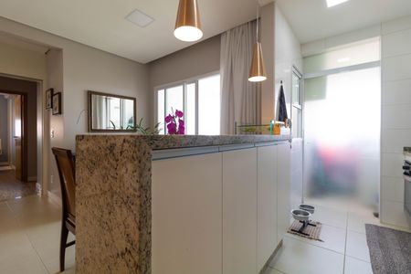 Apartamento à venda com 82m², 3 quartos e 2 vagas Apartamento à venda com 82m², 3 quartos e 2 vagasCozinha