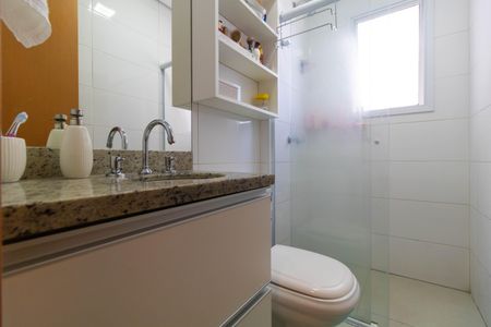 Apartamento à venda com 82m², 3 quartos e 2 vagas Apartamento à venda com 82m², 3 quartos e 2 vagasBanheiro da Suíte 2