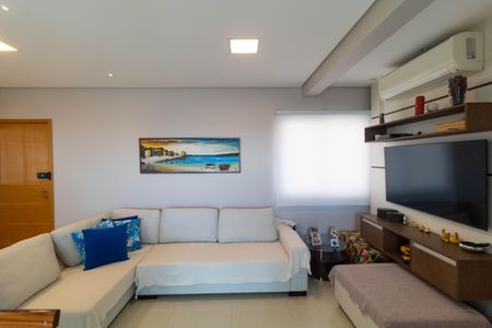 Apartamento à venda com 82m², 3 quartos e 2 vagas Apartamento à venda com 82m², 3 quartos e 2 vagasSala