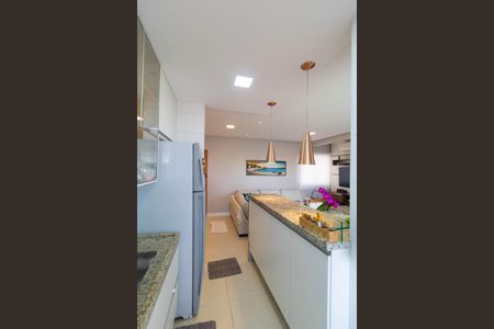 Apartamento à venda com 82m², 3 quartos e 2 vagas Apartamento à venda com 82m², 3 quartos e 2 vagasCozinha