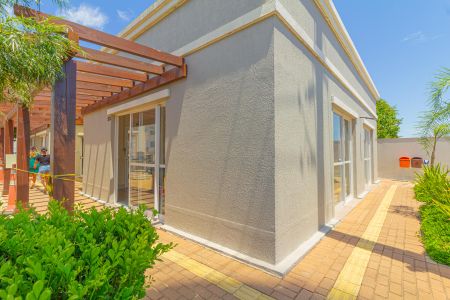 Apartamento à venda com 46m², 2 quartos e 1 vaga Apartamento à venda com 46m², 2 quartos e 1 vagaÁrea comum - Salão de festas