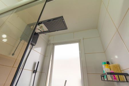 Apartamento à venda com 46m², 2 quartos e 1 vaga Apartamento à venda com 46m², 2 quartos e 1 vagaBanheiro Social