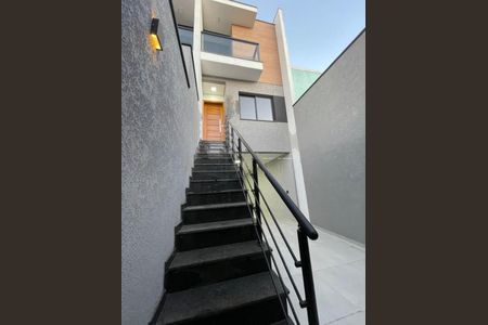 Casa à venda com 126m², 3 quartos e 3 vagas Casa à venda com 126m², 3 quartos e 3 vagasFoto 03