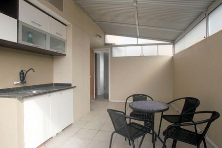 Apartamento para alugar com 140m², 3 quartos e 1 vagaÁrea de Serviço / Terraço Cobertura