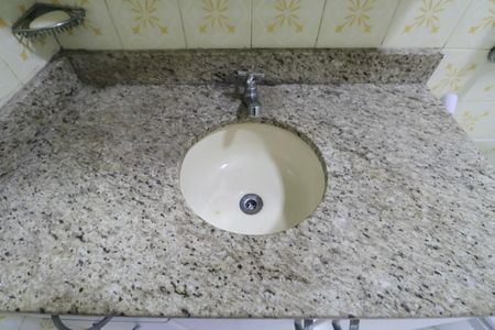 Apartamento para alugar com 100m², 2 quartos e 1 vaga Apartamento para alugar com 100m², 2 quartos e 1 vagaBanheiro Social