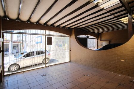 Casa à venda com 111m², 2 quartos e 2 vagasGaragem