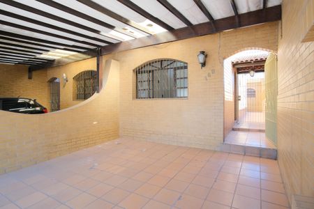 Casa à venda com 111m², 2 quartos e 2 vagasGaragem