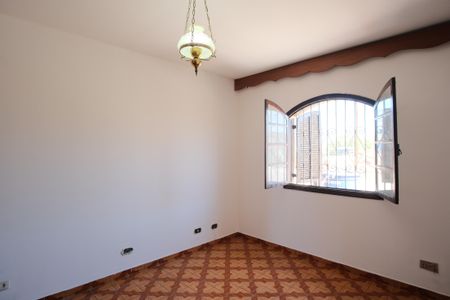 Casa à venda com 111m², 2 quartos e 2 vagasQuarto 1
