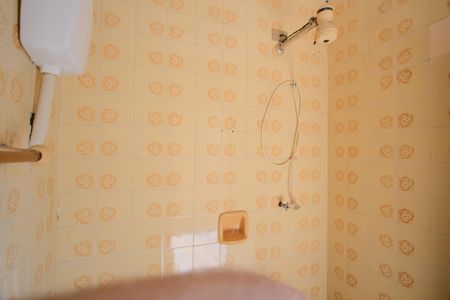 Casa à venda com 111m², 2 quartos e 2 vagasBanheiro de serviço