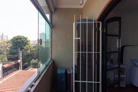 Casa à venda com 300m², 4 quartos e 4 vagas Casa à venda com 300m², 4 quartos e 4 vagasSacada da Suíte 1