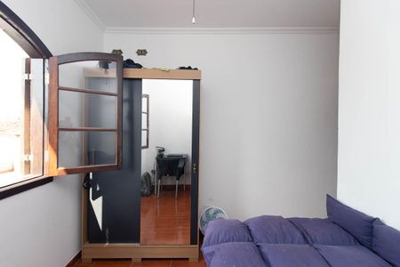 Casa à venda com 300m², 4 quartos e 4 vagas Casa à venda com 300m², 4 quartos e 4 vagasSuíte 2