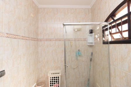 Casa à venda com 300m², 4 quartos e 4 vagas Casa à venda com 300m², 4 quartos e 4 vagasBanheiro Social