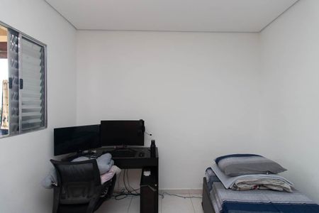 Casa à venda com 300m², 4 quartos e 4 vagas Casa à venda com 300m², 4 quartos e 4 vagasQuarto 1