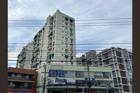 Apartamento à venda com 377m², 3 quartos e 2 vagas Apartamento à venda com 377m², 3 quartos e 2 vagasFachada