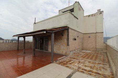 Apartamento à venda com 377m², 3 quartos e 2 vagasCobertura