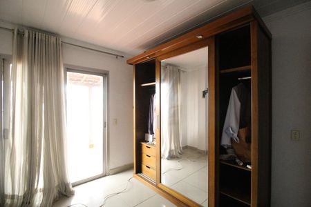 Apartamento à venda com 377m², 3 quartos e 2 vagasQuarto 2