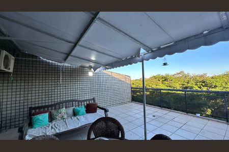 Apartamento para alugar com 326m², 5 quartos e 3 vagas Apartamento para alugar com 326m², 5 quartos e 3 vagasVaranda