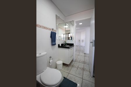Apartamento para alugar com 120m², 3 quartos e 2 vagas Apartamento para alugar com 120m², 3 quartos e 2 vagasBanheiro Social