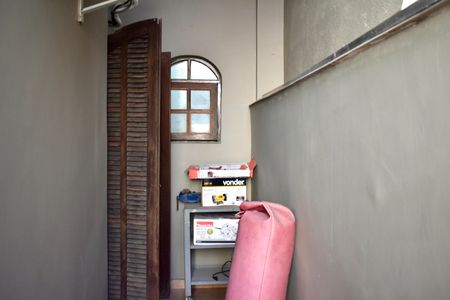 Casa à venda com 220m², 3 quartos e 2 vagas Casa à venda com 220m², 3 quartos e 2 vagasSuíte 3