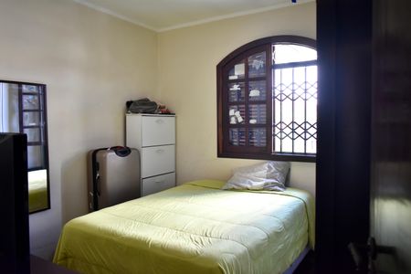 Casa à venda com 220m², 3 quartos e 2 vagas Casa à venda com 220m², 3 quartos e 2 vagasSuíte 2