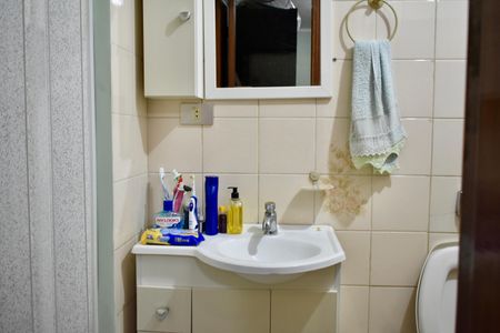 Casa à venda com 220m², 3 quartos e 2 vagas Casa à venda com 220m², 3 quartos e 2 vagasSuíte 3