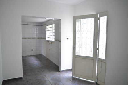 Casa para alugar com 80m², 2 quartos e 1 vagaSala
