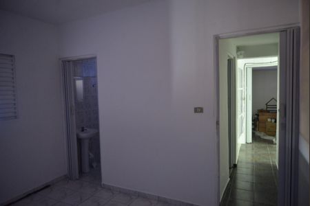 Casa para alugar com 80m², 2 quartos e 1 vagaQuarto