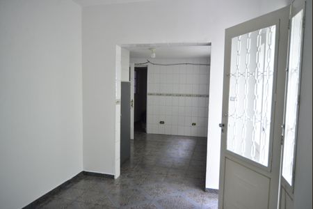 Casa para alugar com 80m², 2 quartos e 1 vagaSala