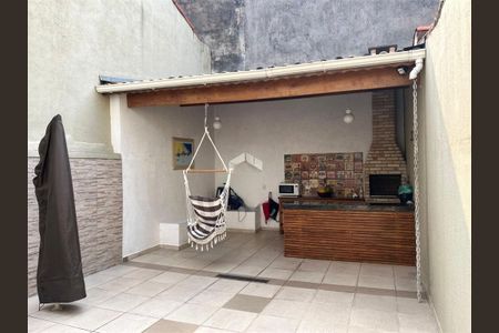 Casa à venda com 200m², 4 quartos e 2 vagas