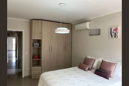 Casa à venda com 200m², 4 quartos e 2 vagas