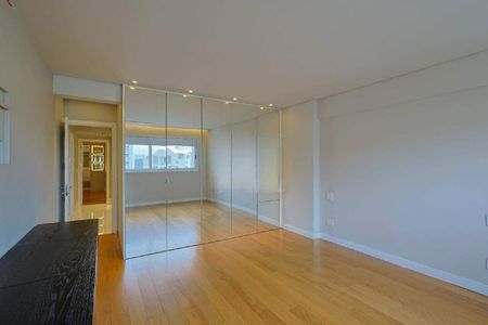 Apartamento à venda com 259m², 3 quartos e 4 vagas