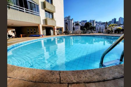 Apartamento à venda com 200m², 4 quartos e 2 vagas