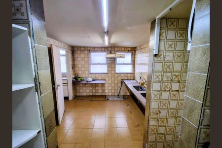 Apartamento à venda com 200m², 4 quartos e 2 vagas